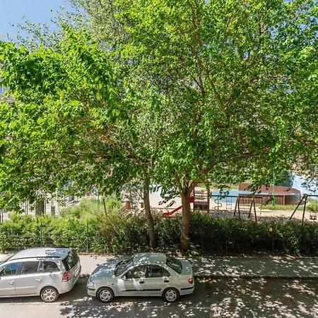 Deri Miksa Natural Apartmán